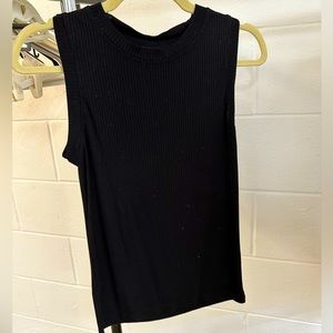 x-small black Banana Republic ribbed tank. only worn once